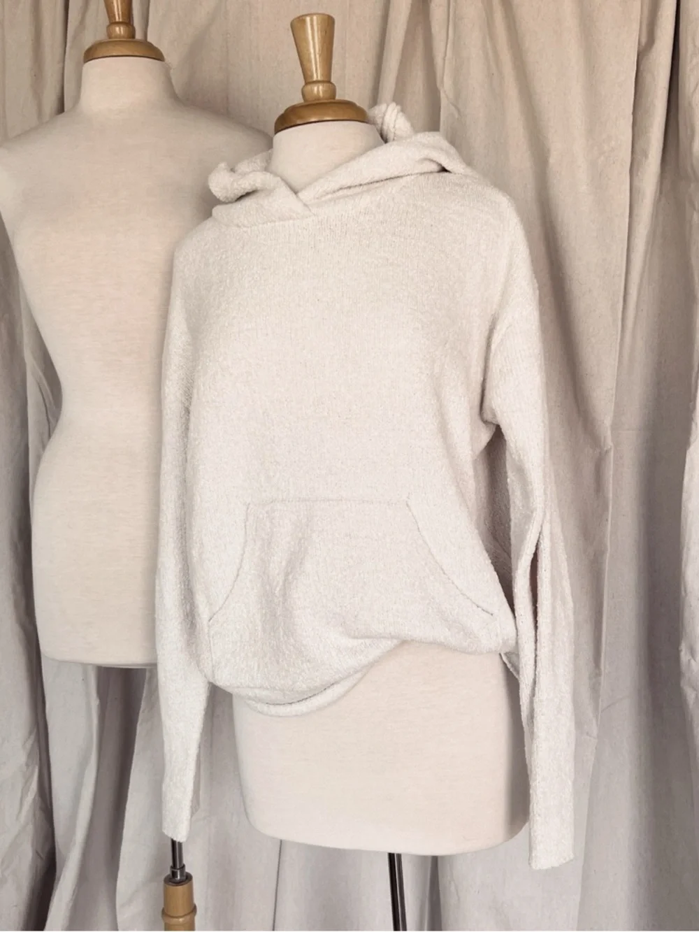 Barefoot Dreams Oatmeal Pullover Hoodie - Picture 1 of 9